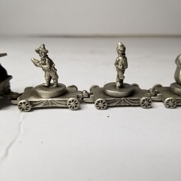 Vintage puter coca-cola train with collaboration w/ Wizzard of Oz - Picture 4 of 11